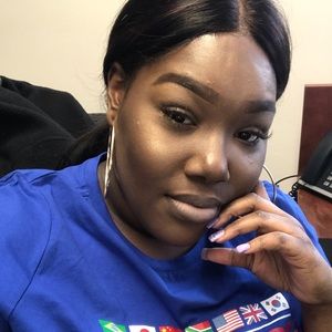 Meet your Posher, Niketa